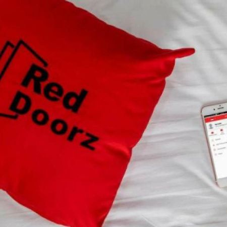 Reddoorz Near Manggarai Station 2 Hotell Jakarta Eksteriør bilde
